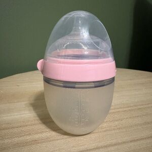 Comotomo Baby Bottle pink 5 oz baby bottle